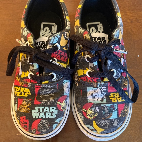 Star Wars Vans - Picture 1 of 3
